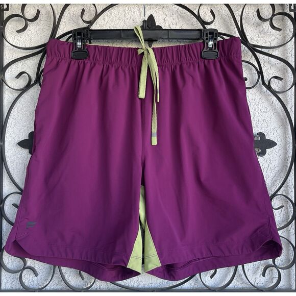 Fabletics The One Short 7 In Inseam - Large - Multicolored - Picture 2 of 6